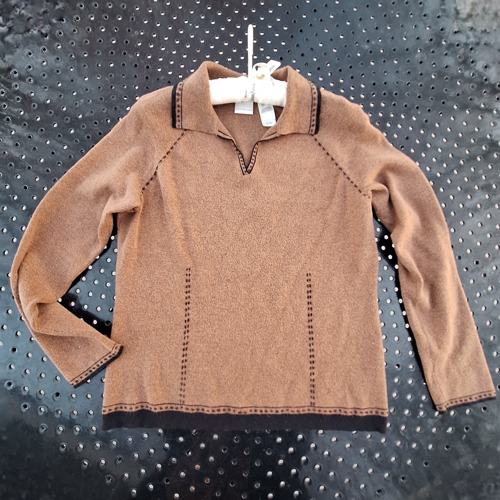 Vintage Sweater Collar Two Tone Golden Chocolate with Black Knit Trim